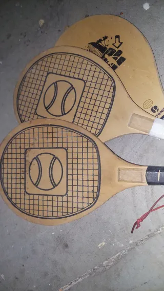 Raquetas de playa de madera