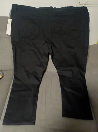 Amazon Essentials Vaqueros Elásticos Talla 58wx30l