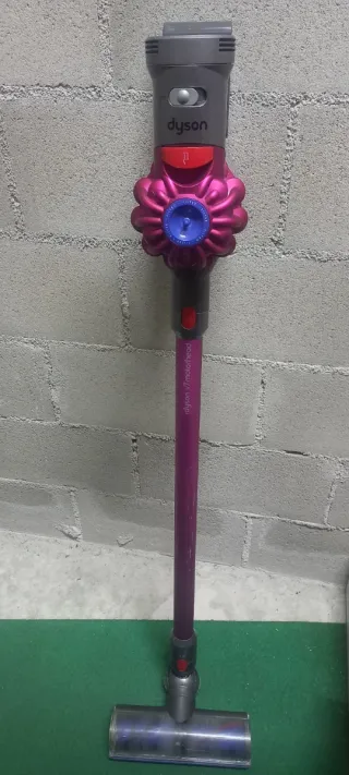 Dyson V7 Motorhead