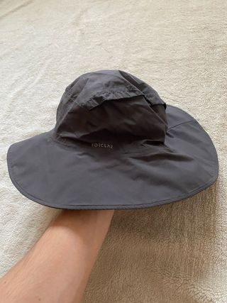 Berretto Forclaz Grigio per Escursionismo al Sole