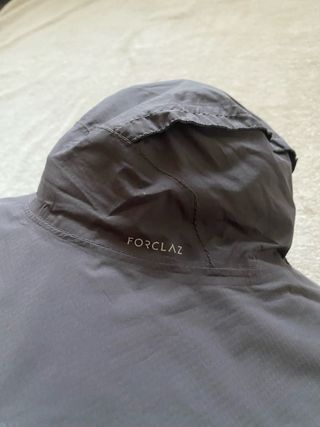 Berretto Forclaz Grigio per Escursionismo al Sole