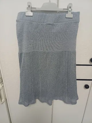 Falda Zara punto plateada botones