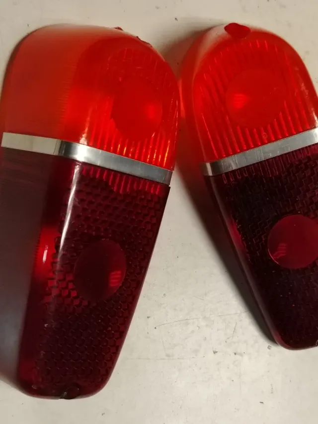 Tulipas Seat 600 N / D (2 unidades)