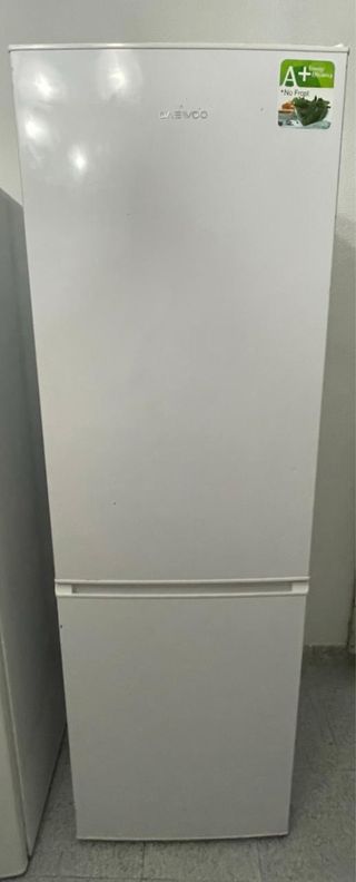 Frigorífico DAEWOO 60x1.85m con garantía