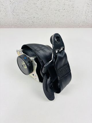 Cinturón delantero izquierdo Land Rover Discovery Sport FK72611B09AC