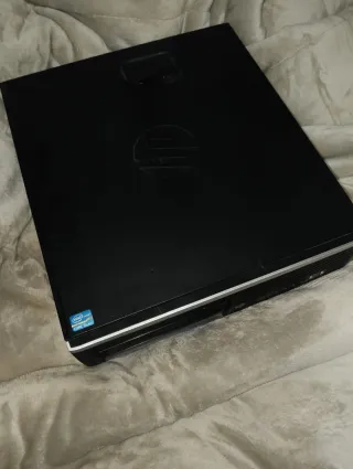 HP Compaq elite 8300 SFF - PC Escritorio