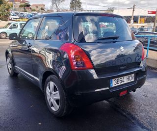 Suzuki Swift 2010