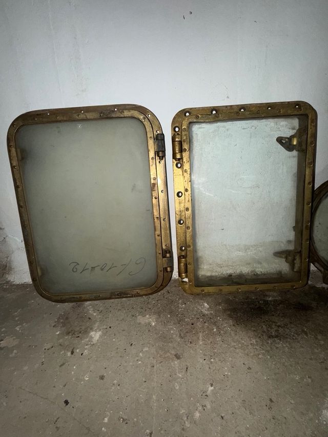 Ventanas náuticas bronce 76x56 cm