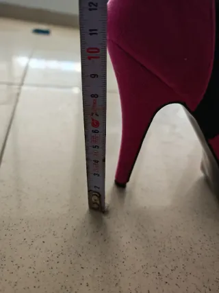 Botines tacón rosa y negro