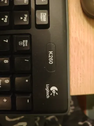 Tastiera e mouse wireless Logitech K260 (italiano)