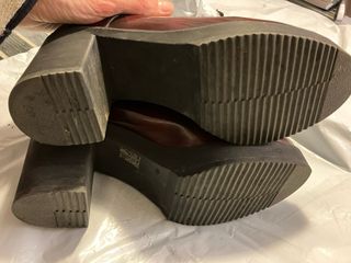 Zapatos piel tacón Gloria Ortiz