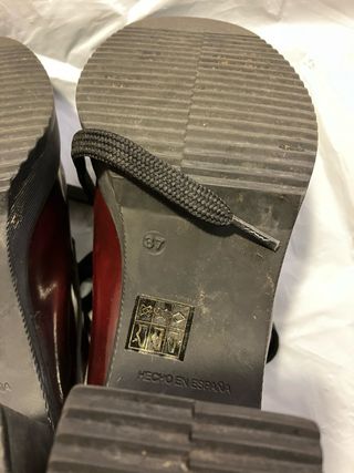 Zapatos piel tacón Gloria Ortiz