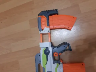 Nerf Eléctrica Modulus con Accesorios