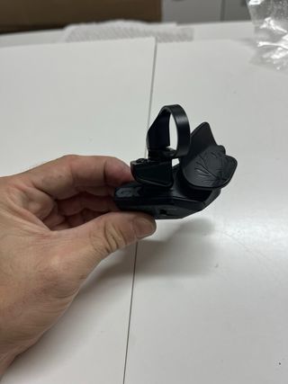 Soporte universal manillar para Mando SRAM AXS