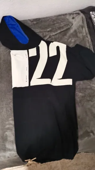 Sudadera Worlds LOL 2022