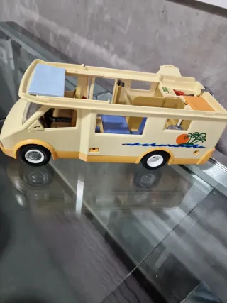 Playmobil Caravana.