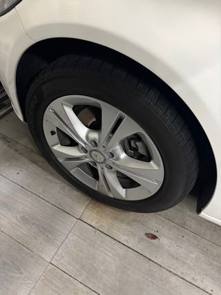 Set 4 Gomme + Cerchi in Lega