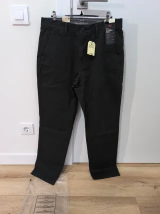 Pantalón Levi's Chino Negro Talla 32x32