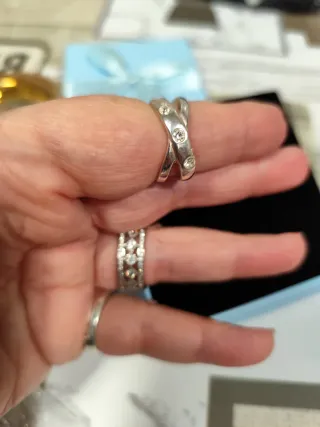 Anillo de Acero con Diseño Calado