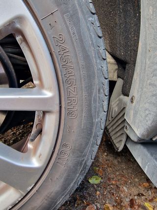 Neumáticos verano 245/45 R19 102W XL – 5 mm