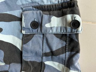 Jeans donna cargo. Stampa mimetica Stile urban XXS