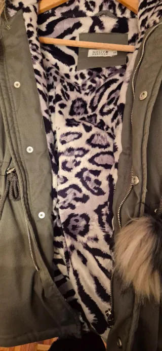 Abrigo mujer Molly Bracken con capucha de pelo XS