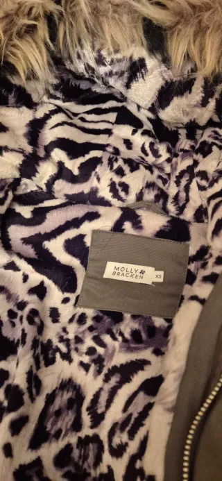 Abrigo mujer Molly Bracken con capucha de pelo XS