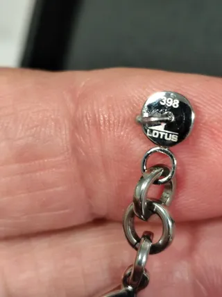 Pendientes mariposa acero Lotus plata