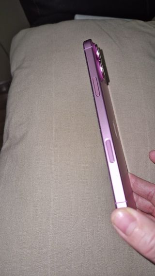 iPhone 16 Plus Morado