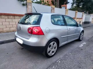 Volkswagen Golf 2006