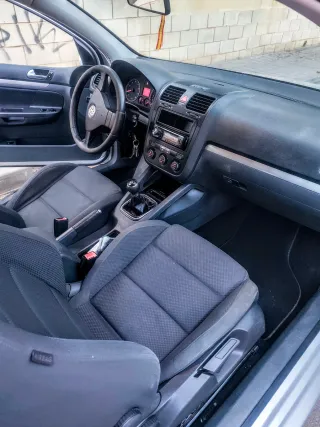 Volkswagen Golf 2006