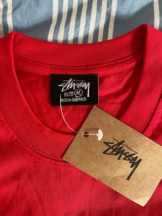 T-shirt Stüssy Vermelha