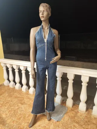 Mono tejano marca lois