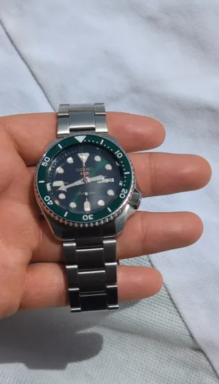 Reloj Seiko 5 Sports SRPD63K1
