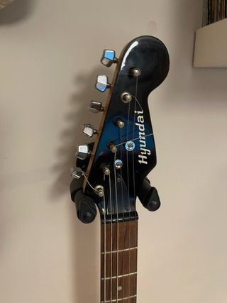 Guitarra Eléctrica Negra Hyundai
