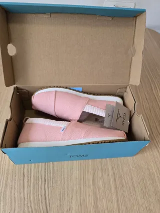 Alpargatas Toms Rosa Talla 37.5