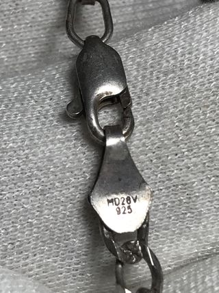 Cadena Plata Ley + Regalo