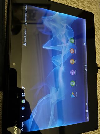 Tablet Sony Xperia Plata y Negra