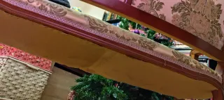 Sofá Victoriano Vintage Dorado y Verde