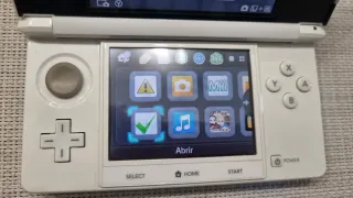 Nintendo 3DS Bianca con Stilo