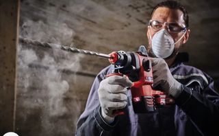 Taladro percutor y amoladora Einhell