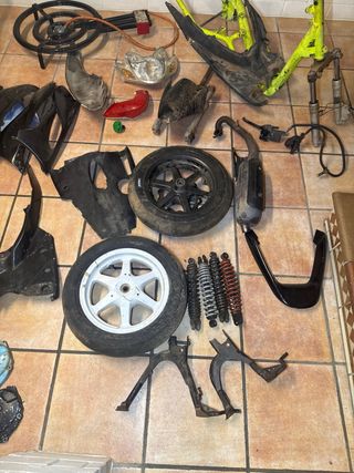 Piezas moto Jog y Senda