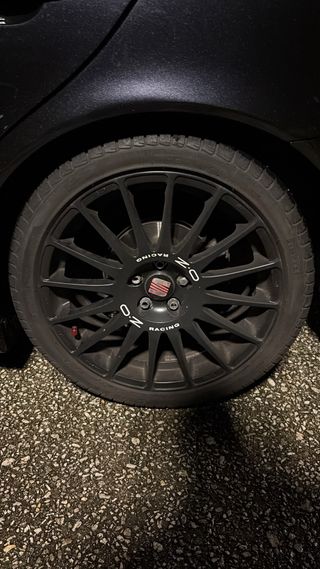 Llanta OZ Racing 17 5x100