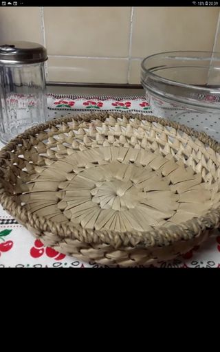 Cesto plato de mimbre