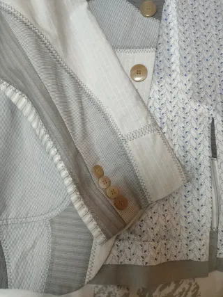 Blazer Desigual Patchwork Gris y Blanco