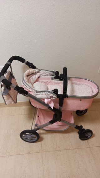 Carrito de muñecas.