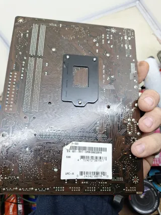 Placa Base MSI H81M-E33