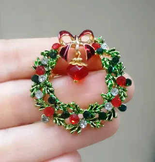 Spilla Ghirlanda Natalizia Smaltata e Cristallo