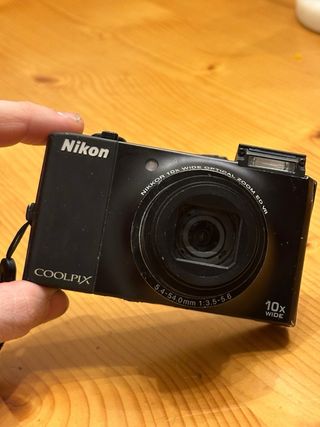 Digicam Cámara Nikon Coolpix S8000 14MP 10x Zoom
