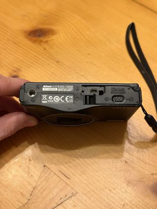 Digicam Cámara Nikon Coolpix S8000 14MP 10x Zoom